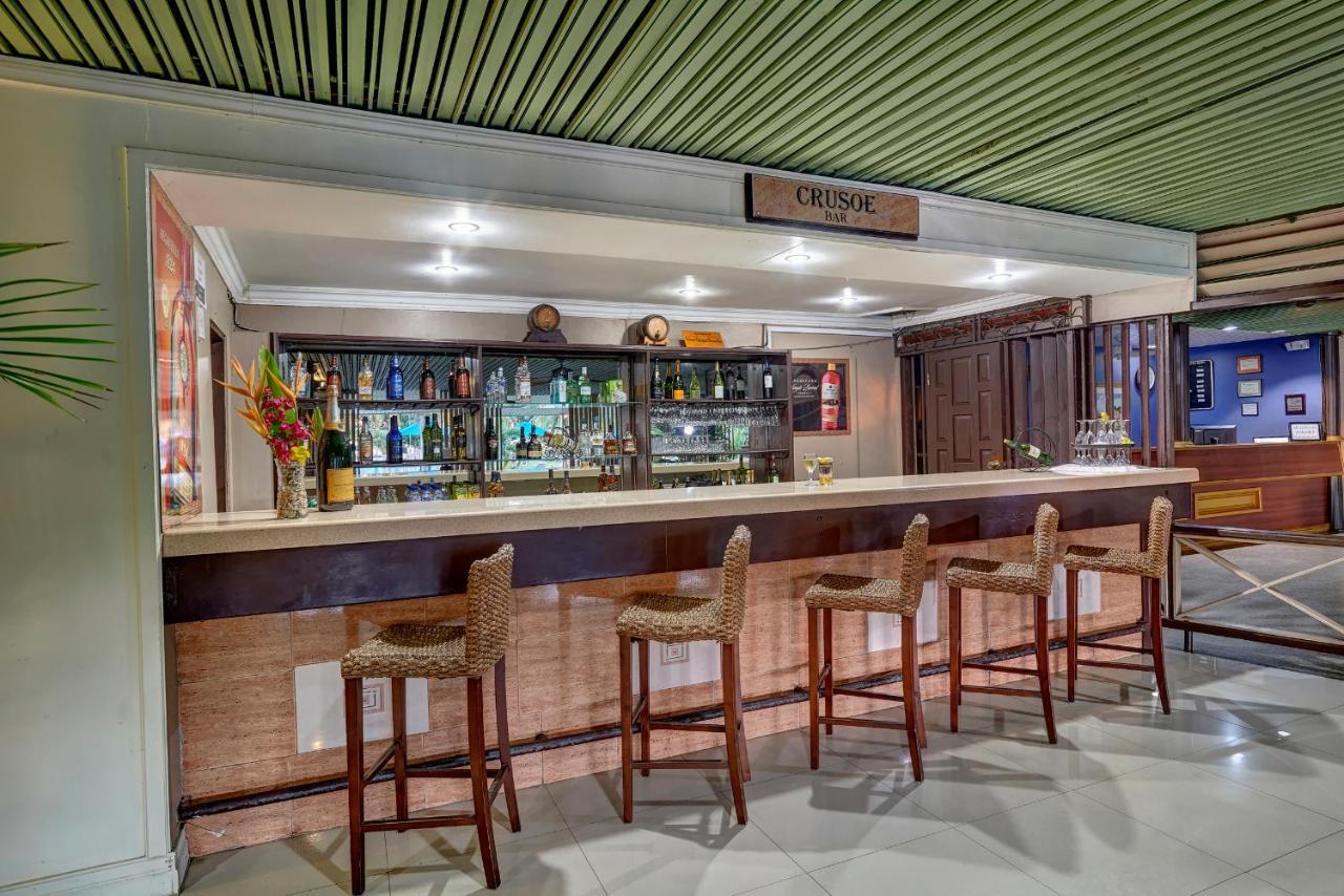 Hotel Starfish Tobago Black Rock Exterior foto
