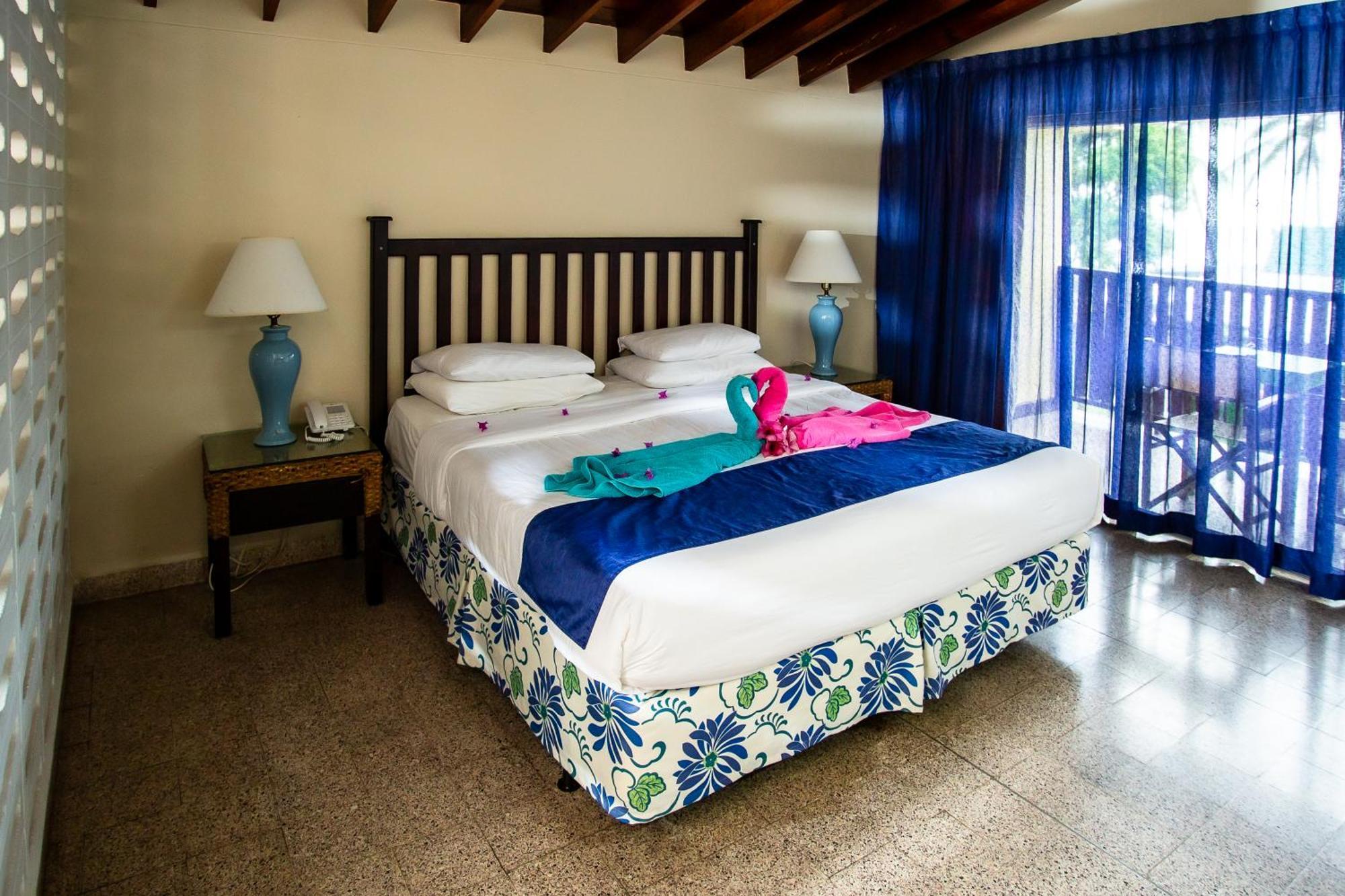 Hotel Starfish Tobago Black Rock Exterior foto